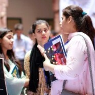 IAS arranges activities for Freshmen Experience