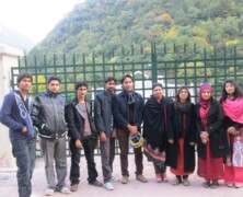 FES arranges trip to Kashmir